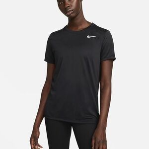 Nike women’s shirt
